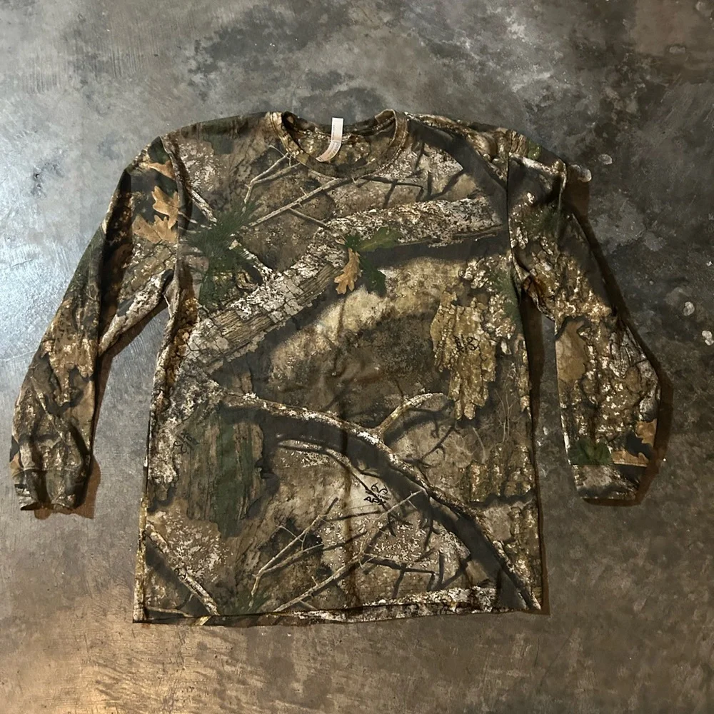 Realtree Camouflage Long Sleeve Tee - Picture 1 of 3